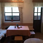 Pod Macesnovo Streho