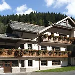 Pod Macesnovo Streho Apartament *