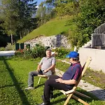 Pod Macesnovo Streho