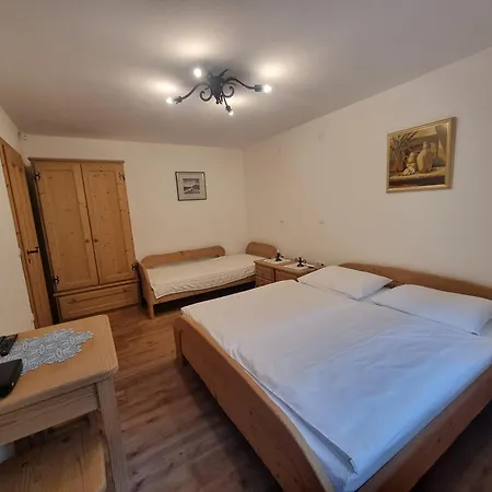 Pod Macesnovo Streho * Solčava