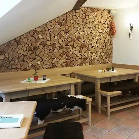 Apartmán Pod Macesnovo Streho Solčava