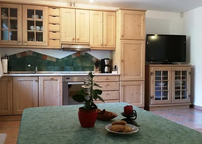 Pod Macesnovo Streho Διαμέρισμα *