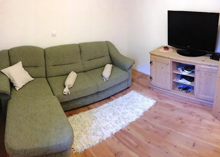 Pod Macesnovo Streho Διαμέρισμα Solčava