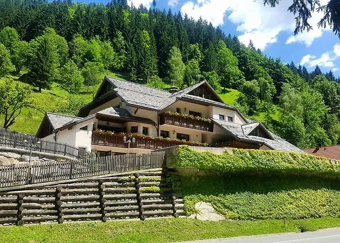 Pod Macesnovo Streho Διαμέρισμα Solčava