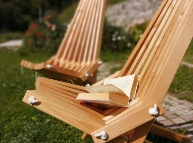 Pod Macesnovo Streho